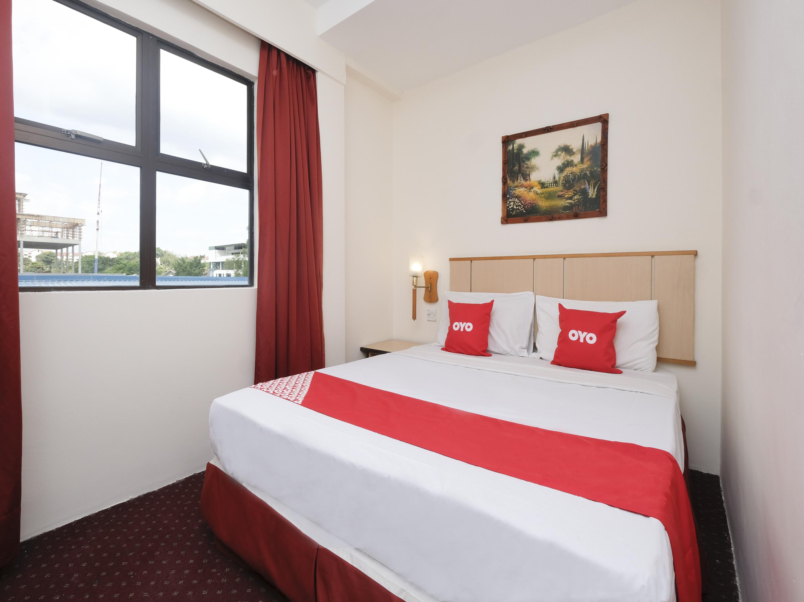 Hotel Sri Sutra - Sungai Buloh Petaling Jaya Luaran gambar
