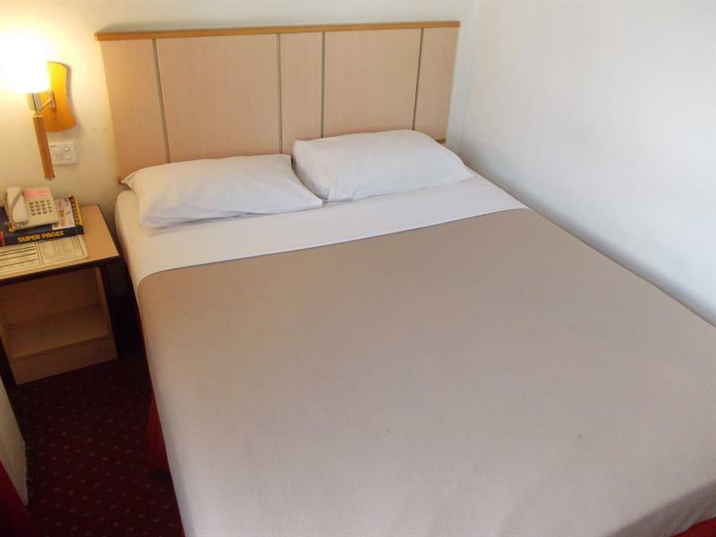 Hotel Sri Sutra - Sungai Buloh Petaling Jaya Luaran gambar